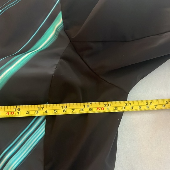 Puma Rain Jacket L - Picture 5 of 7